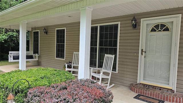 189 County Road 657, Cape Girardeau, MO 63701 - view of exterior entry with covered porch