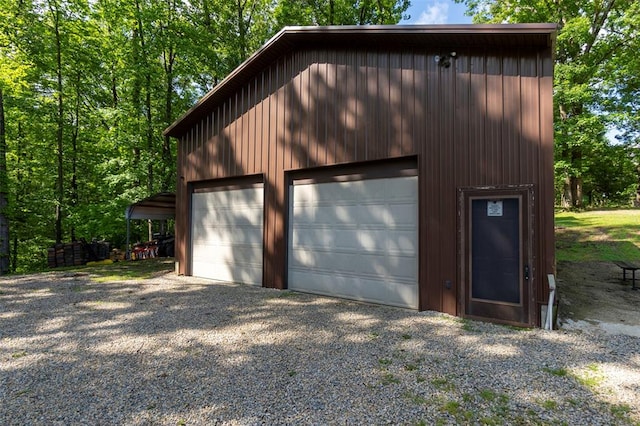 view of detached garage