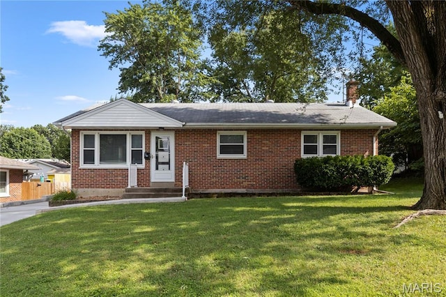 122 Sue Ln, Saint Charles, MO 63301 - photo 1