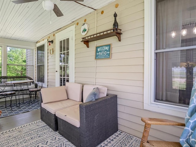 view of patio / terrace with a ceiling fan and covered porch