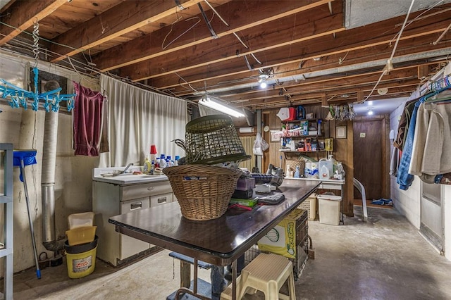 717 W Clement St, De Soto, MO 63020 - view of unfinished below grade area