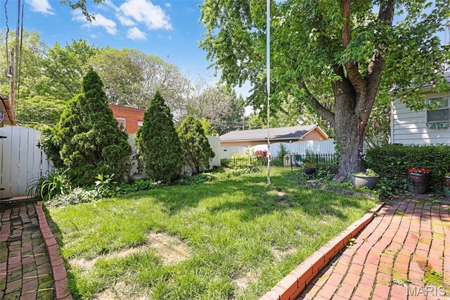2825 Mcnair Ave, Saint Louis, MO 63118 - photo 38
