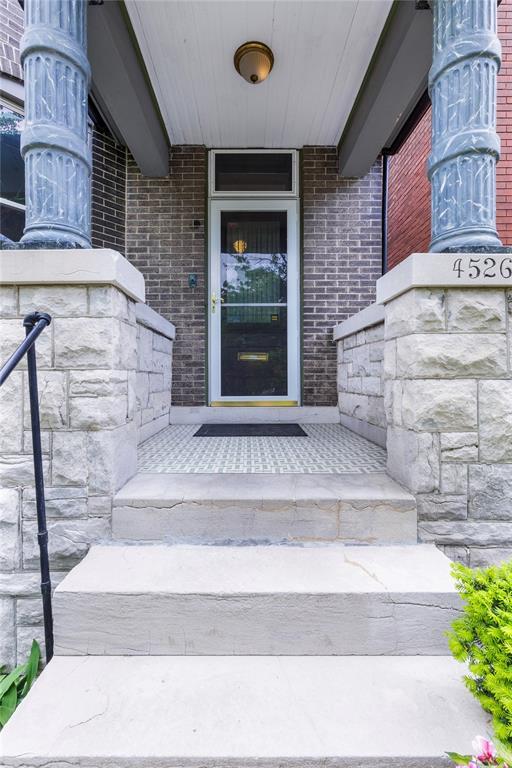 4526 Gibson Ave, Saint Louis, MO 63110 - property entrance with brick siding