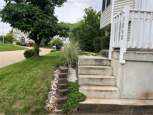 3060 Laurel Village Cir, Saint Peters, MO 63376 - view of stairs