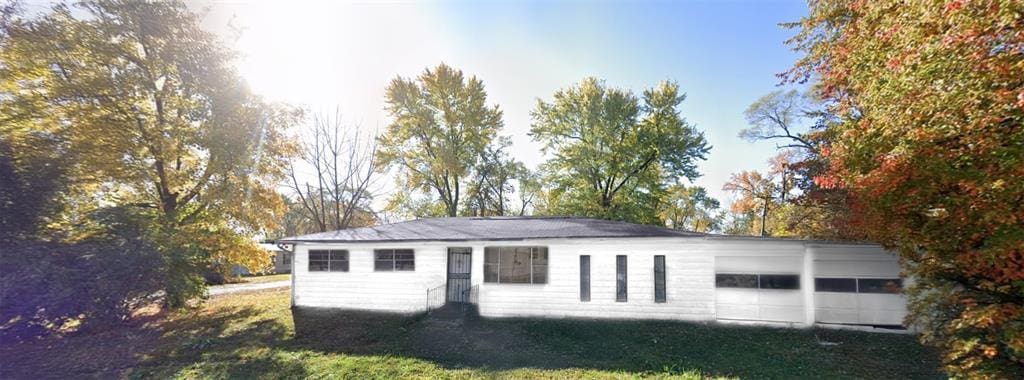 5150 Rosemont Ave, Washington Park, IL 62204 - photo 1