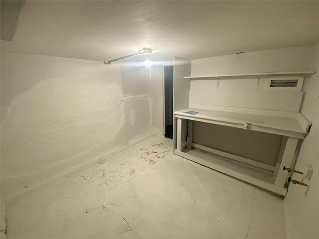 6504 Hoffman Ave, Saint Louis, MO 63139 - view of below grade area