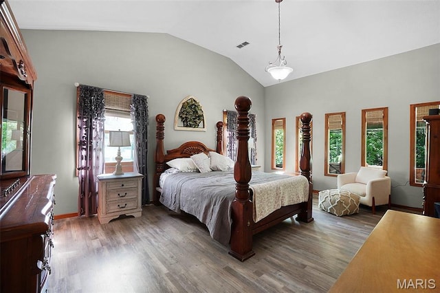 14938 Pike 139, Bowling Green, MO 63334 - bedroom with vaulted ceiling, wood finished floors, and baseboards