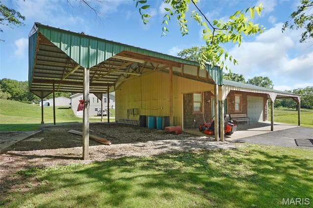 14938 Pike 139, Bowling Green, MO 63334 - view of parking