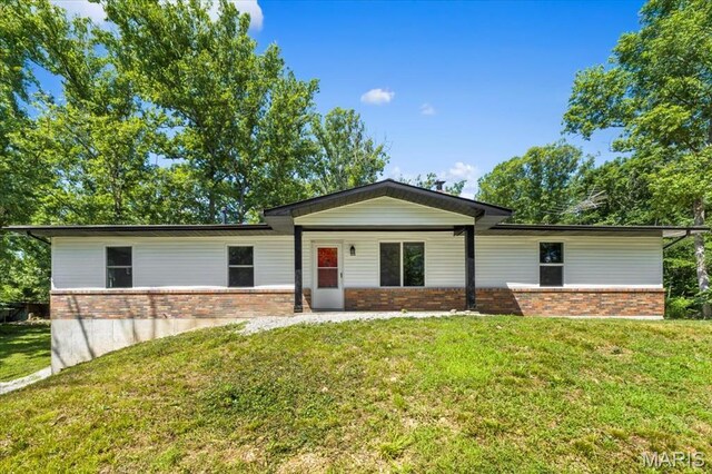8708 Canyon Ln, Dittmer, MO 63023 - photo 1
