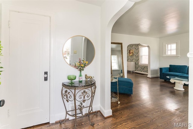 2235 Brown Rd, Overland, MO 63114 - entrance foyer featuring arched walkways and wood finished floors