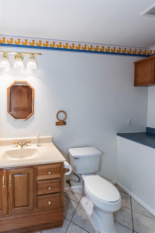 111 Keystone Dr, Fenton, MO 63026