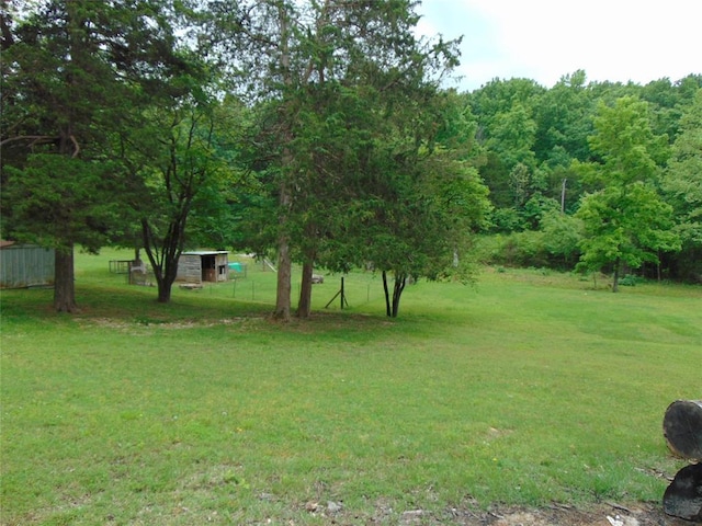 1184 Ripley 21n-10, Doniphan, MO 63935 - view of yard featuring an outbuilding