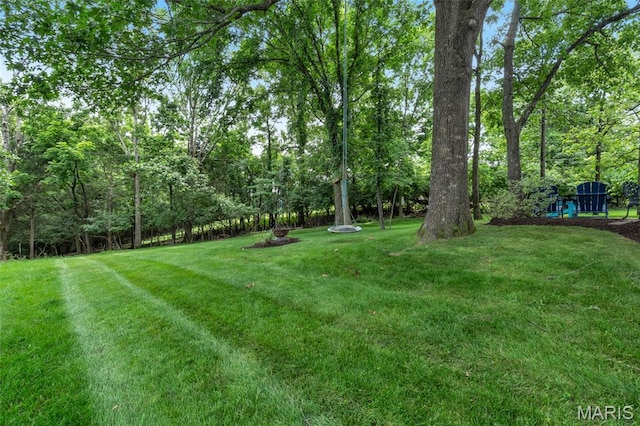556 Autumn Bluff Dr, Ellisville, MO 63021 - view of green lawn
