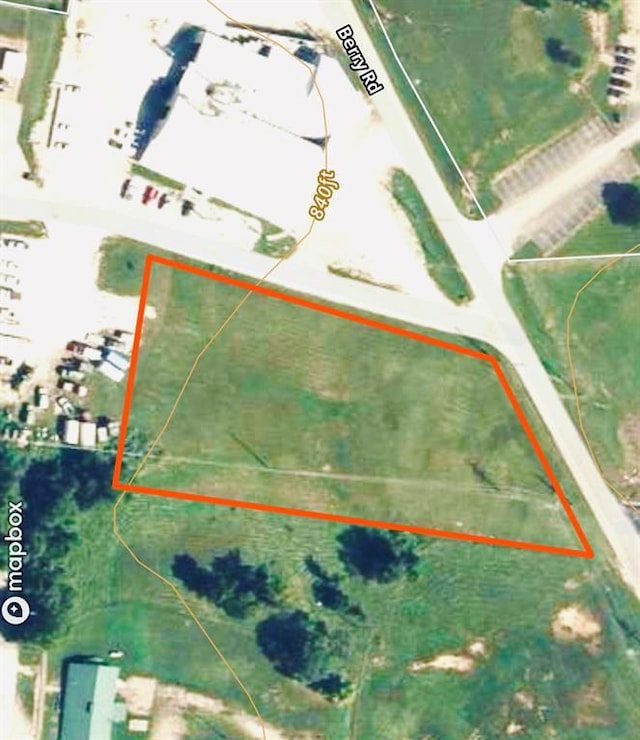39 Berry Rd, Bonne Terre, MO 63628