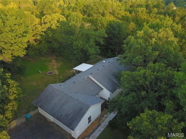 524 Arrowhead Pt, Cedar Hill, MO 63016 - view from above of property with a forest