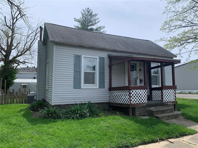 602 E Washington Ave, Greenville, IL 62246 - photo 1