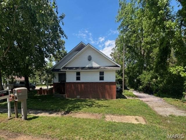 313 W Crumb Ave, Bernie, MO 63822 - photo 26