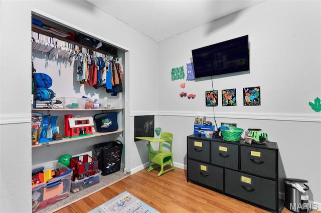 1414 Rue Camille, Bonne Terre, MO 63628 - bedroom featuring wood finished floors and a closet