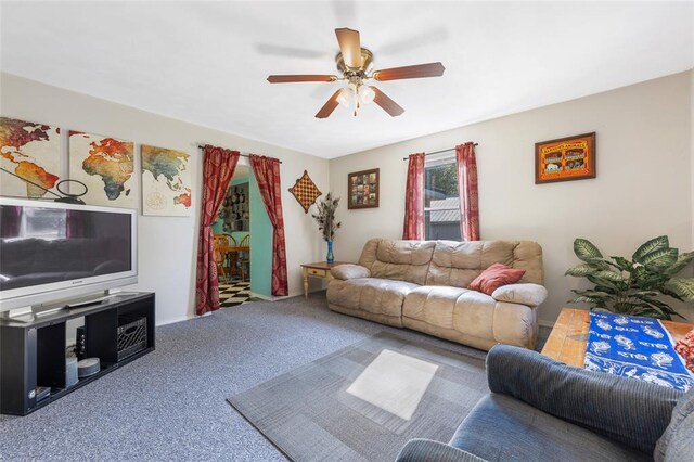 5611 State Route 156, Waterloo, IL 62298 - living area with a ceiling fan and carpet