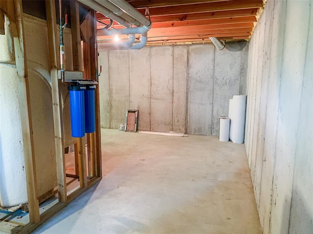view of unfinished basement