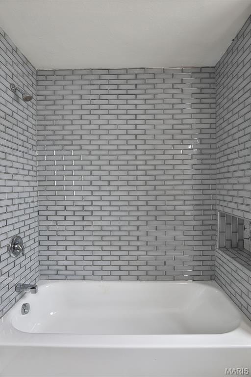 5333 Helen Ave, Jennings, MO 63136 - full bathroom with  shower combination
