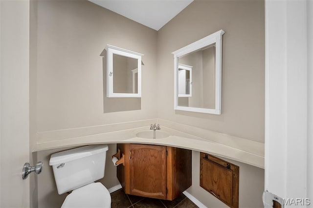 104 Maywood Ct, Saint Peters, MO 63376 - bathroom with toilet and vanity