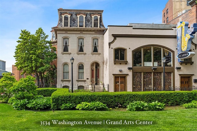 3534 Washington Ave, Saint Louis, MO 63103 - view of front of property with stone siding