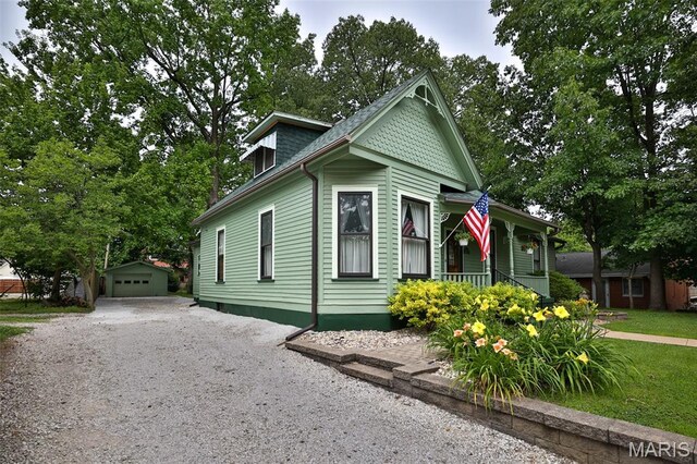 213 N Fillmore St, Edwardsville, IL 62025