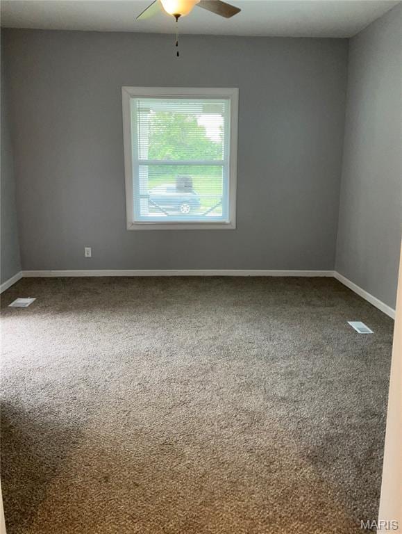 5379 Wabada Ave, Saint Louis, MO 63112 - unfurnished room with a ceiling fan and carpet