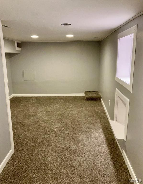5379 Wabada Ave, Saint Louis, MO 63112 - finished basement with carpet flooring and recessed lighting