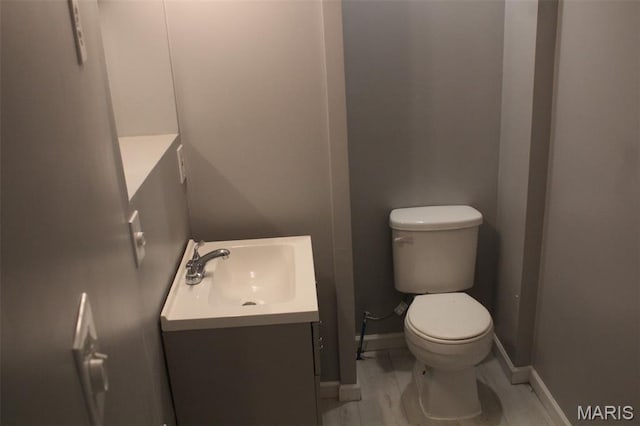 5379 Wabada Ave, Saint Louis, MO 63112 - bathroom with toilet and vanity