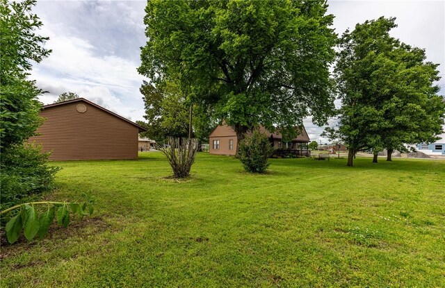 506 N Garfield, East Prairie, MO 63845 - view of green lawn