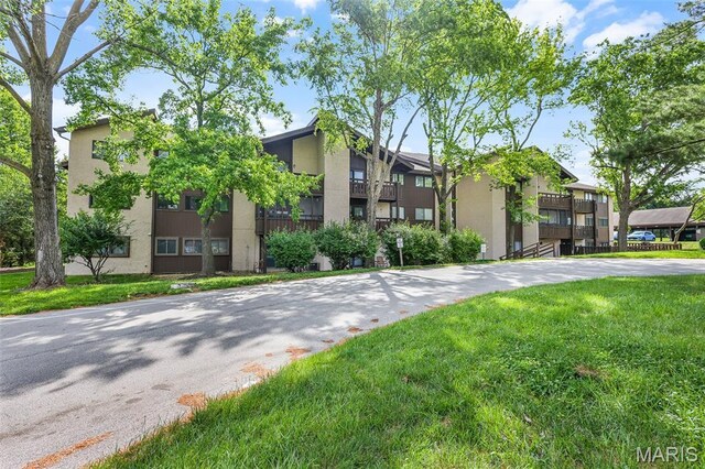 1380 Heritage Lndg Unit 105, Frontier Township, MO 63303 - view of building exterior