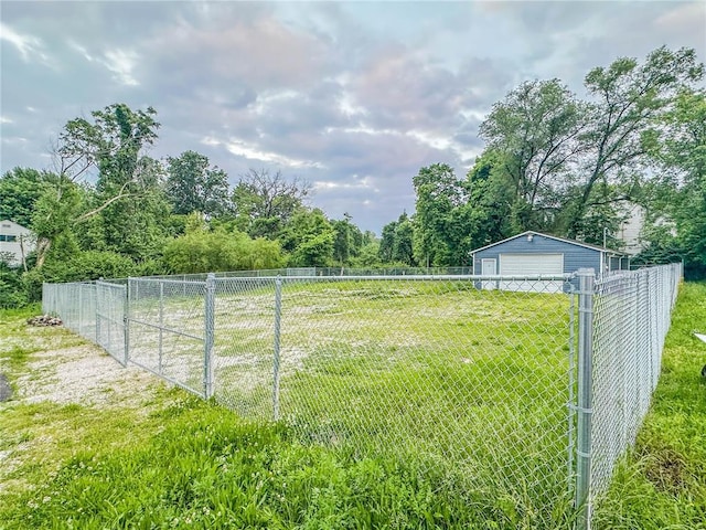 522 Lagro Ave, Saint Louis, MO 63125 - photo 1