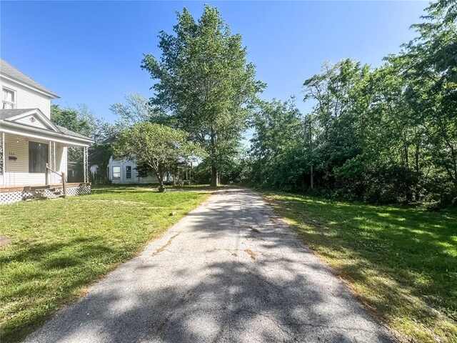 206 Buckner St, Paris, MO 65275 - photo 4