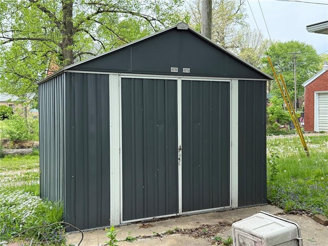 515 S Prairie St, Greenville, IL 62246 - photo 9