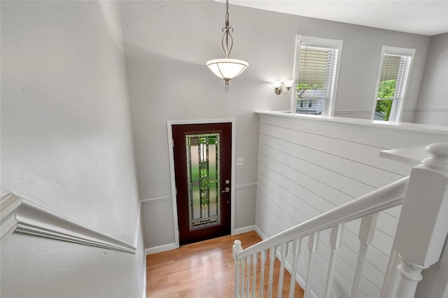1137 Great Falls Ct, Manchester, MO 63021 - foyer with wood finished floors and baseboards