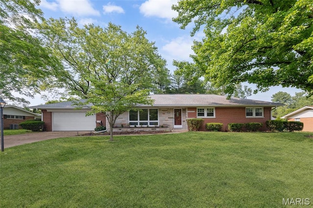 121 E Fairway Dr, Belleville, IL 62223 - photo 2