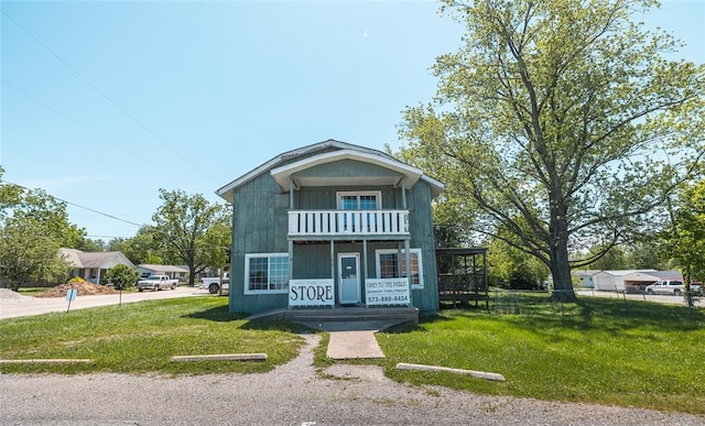 108 College Ave, Licking, MO 65542 - view of front facade with a balcony