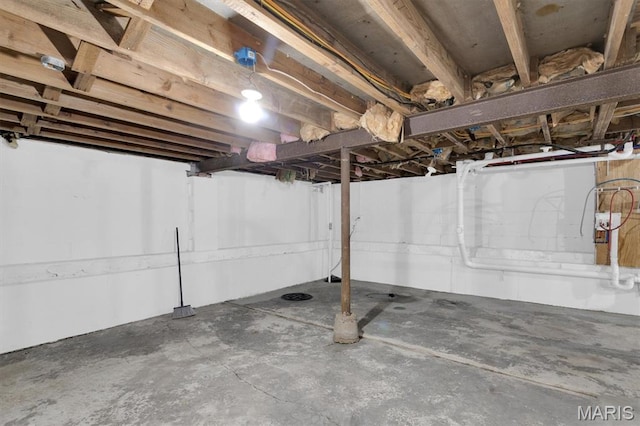 4204 Saint Linus Ln, Saint Ann, MO 63074 - photo 17
