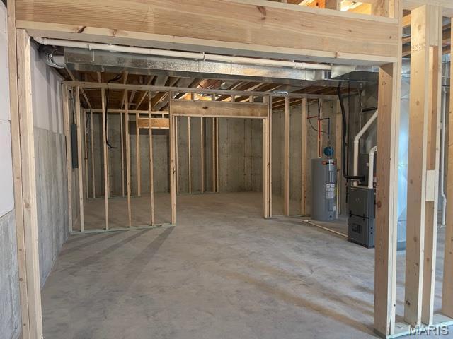 289 Broch Tuarach Pl, Jackson, MO 63755 - unfinished below grade area with water heater and heating unit