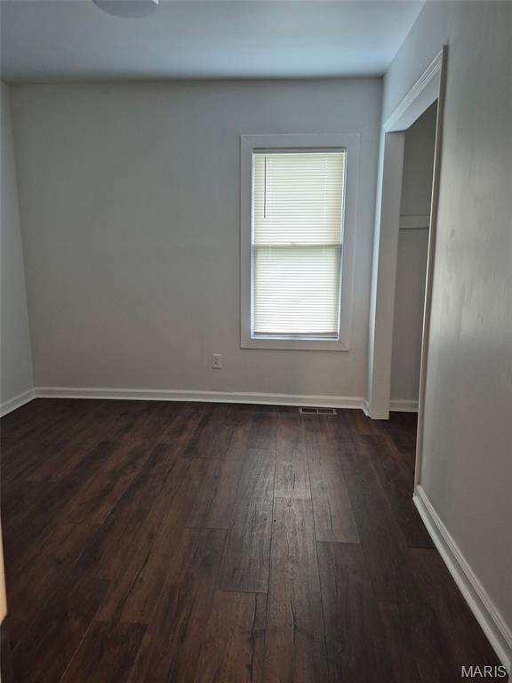 9643 Holtwood Rd, Overland, MO 63114 - photo 17