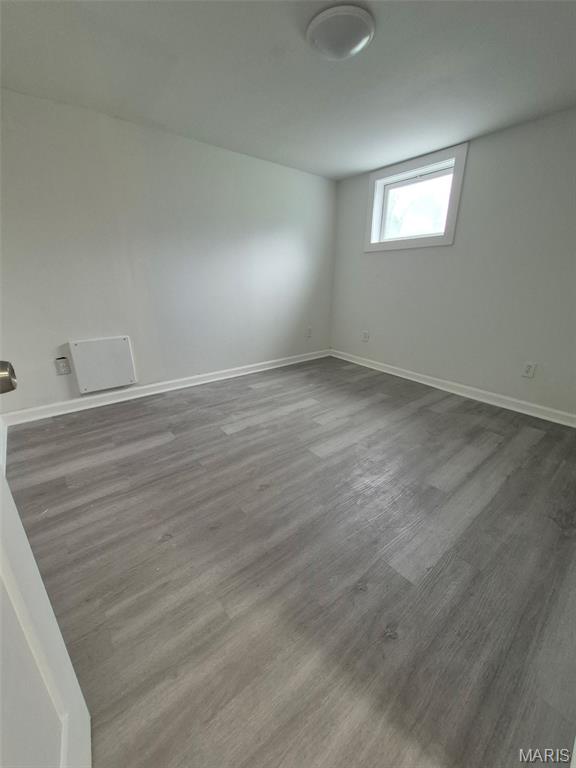 9643 Holtwood Rd, Overland, MO 63114 - photo 18