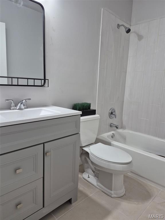 9643 Holtwood Rd, Overland, MO 63114 - photo 23