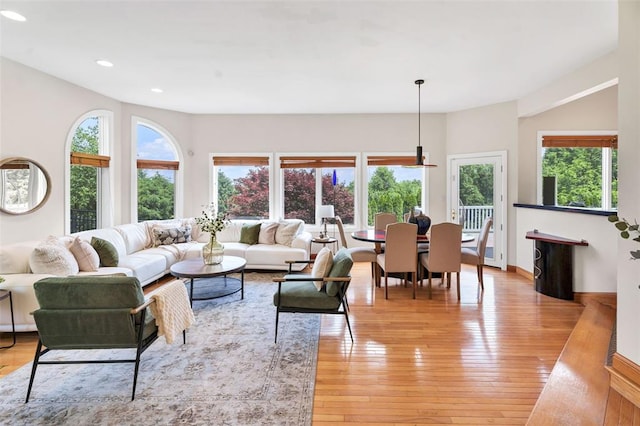 169 Fick Farm Rd, Chesterfield, MO 63005 - living area featuring light wood finished floors and recessed lighting