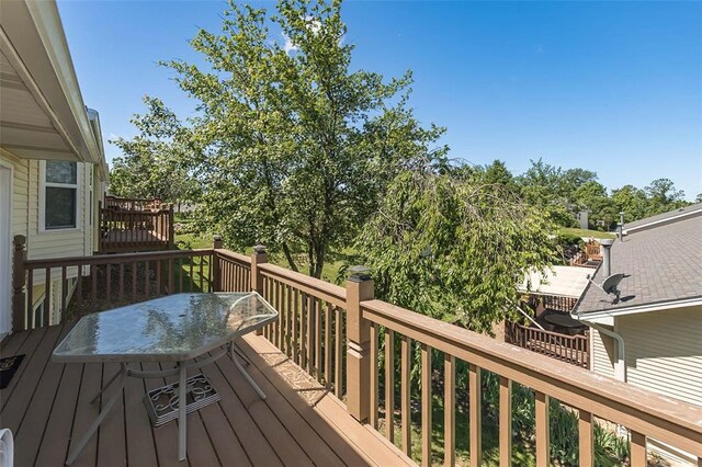 55 Rue De Paix Dr, Lake St Louis, MO 63367 - view of deck