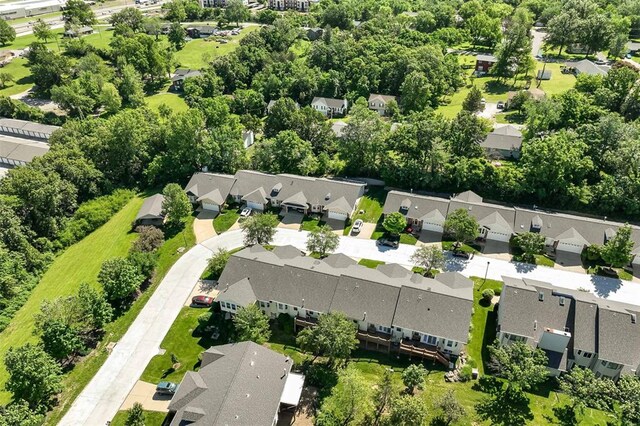55 Rue De Paix Dr, Lake St Louis, MO 63367 - aerial view of property and surrounding area with nearby suburban area