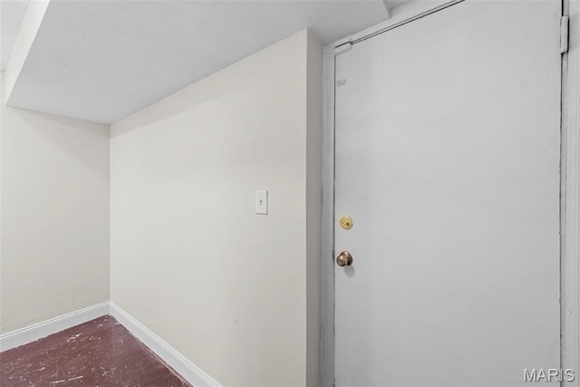 8261 Watson Rd, Saint Louis, MO 63119 - doorway to property