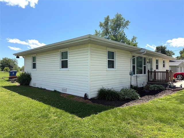 106 W Iowa St, Trenton, IL 62293 - view of home's exterior featuring a yard