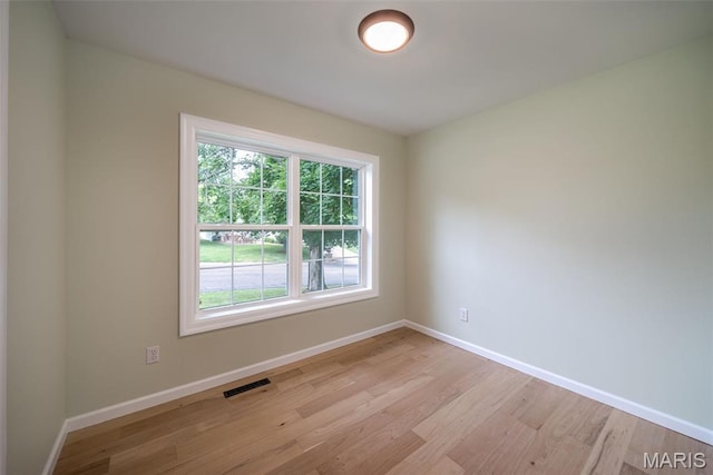 10 Jade Ln, Washington, MO 63090 - unfurnished room featuring light wood finished floors